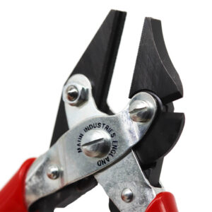 Pliers